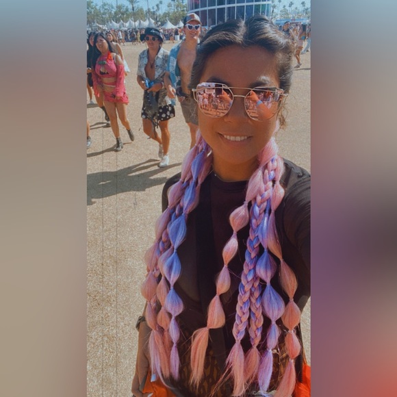 Meet your Posher, Marlyssa - Picture 3 of 13